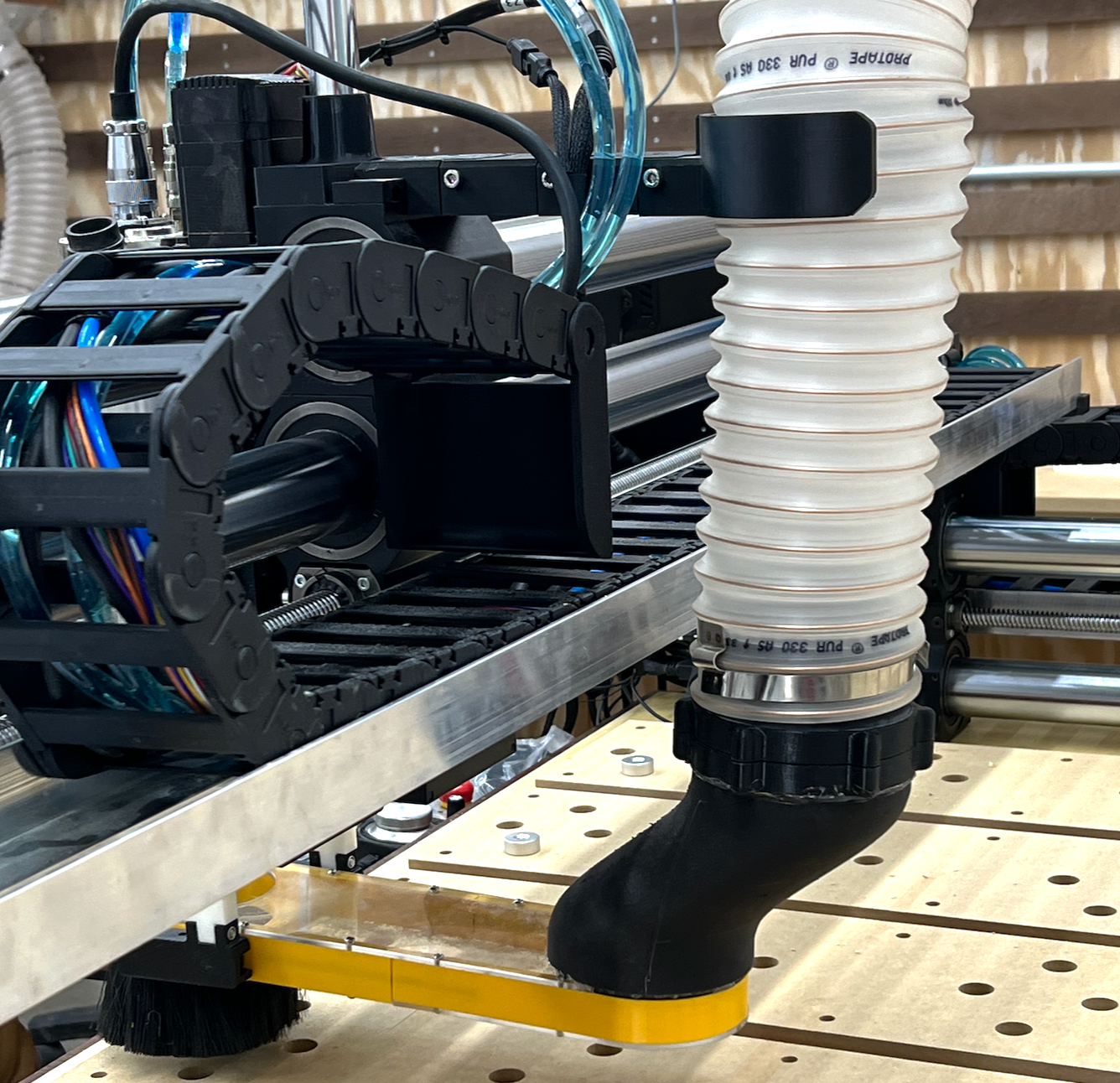 PwnCNC v9 Dust Hose Offset Adapter (Maker Files)